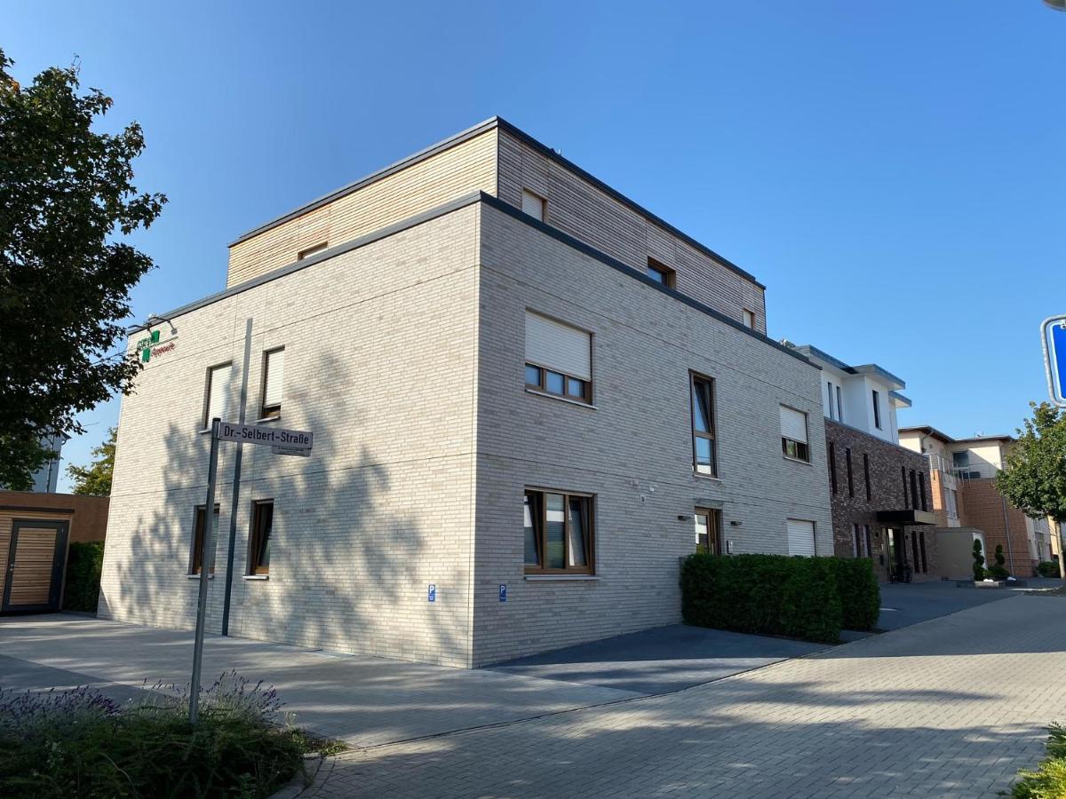 גרונאו City Apparte Exklusiv - Direkt Am Antonius-Hospital - Stilvoll Wohnen Im Herzen Von Gronau מראה חיצוני תמונה