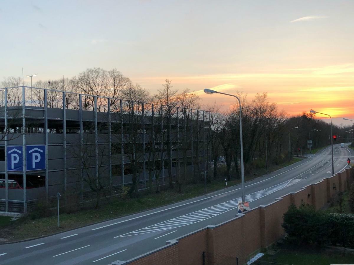 גרונאו City Apparte Exklusiv - Direkt Am Antonius-Hospital - Stilvoll Wohnen Im Herzen Von Gronau מראה חיצוני תמונה